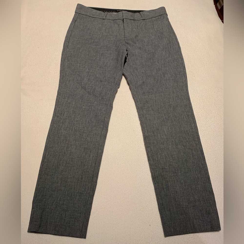 Banana Republic Sloan collection stylish crop pants in brushed gray